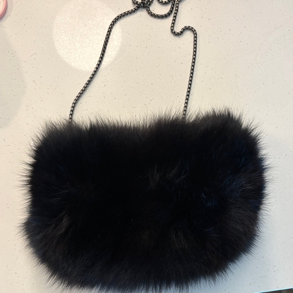 Elegant Black Fox Fur Women’s Bag and hand muff